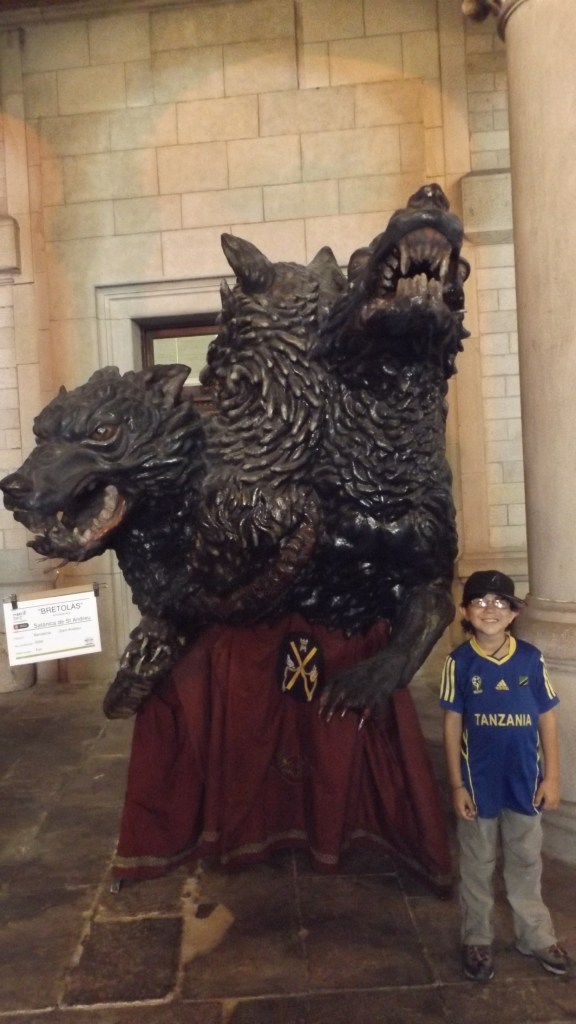 Statue of Fluffy (not really, but it looks like Fluffy from Harry Potter)