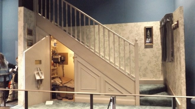 Harry's bedroom under the stairs