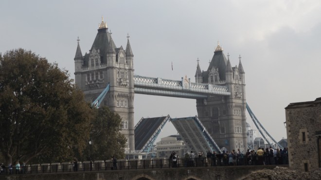 Tower Bridge opening